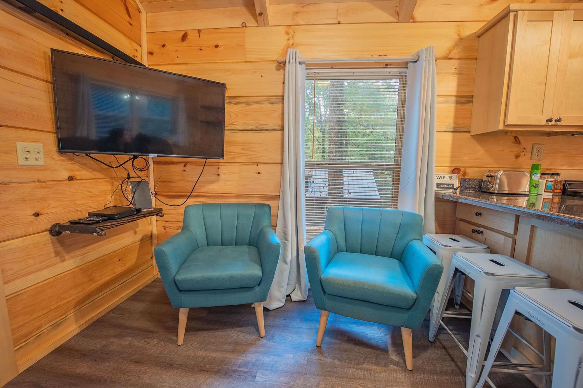 Tiny Cabin Village Private Hot Tub Lynda Cabin Τσαττανούγκα Εξωτερικό φωτογραφία