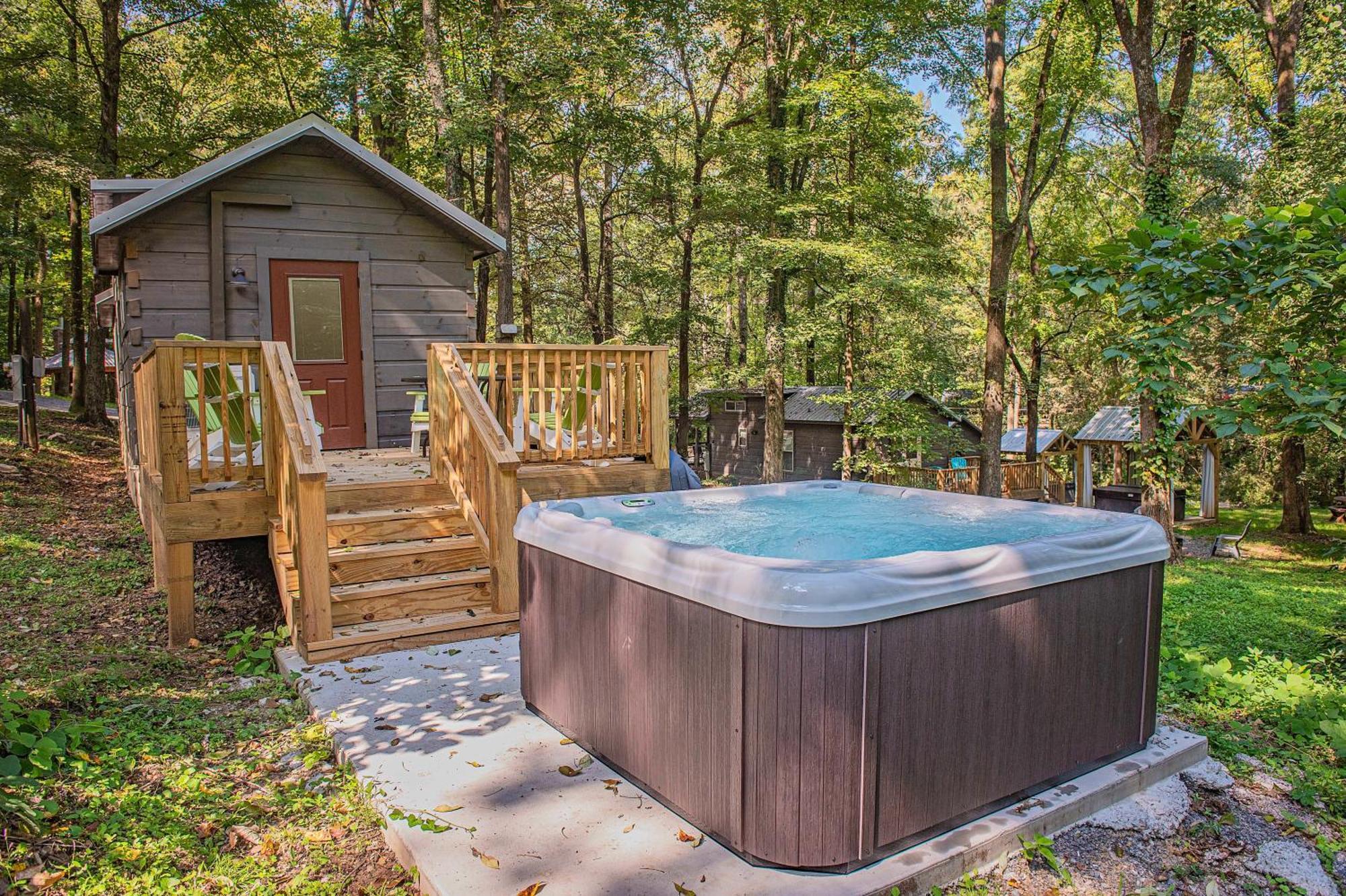 Tiny Cabin Village Private Hot Tub Lynda Cabin Τσαττανούγκα Εξωτερικό φωτογραφία