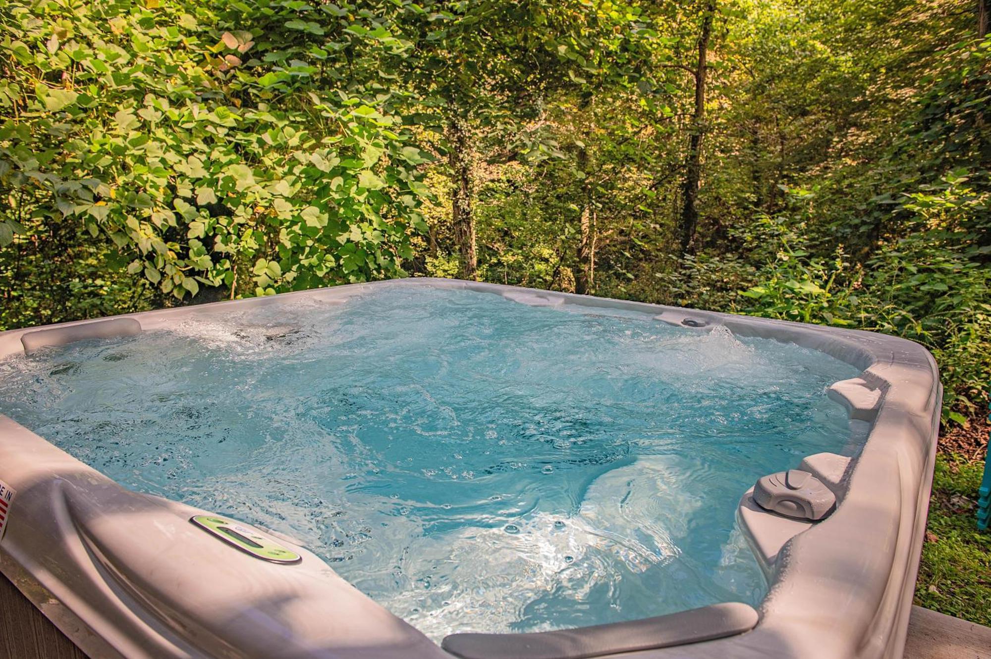 Tiny Cabin Village Private Hot Tub Lynda Cabin Τσαττανούγκα Εξωτερικό φωτογραφία
